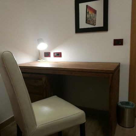 Al Trenino Accomodation Hotel Рим Екстериор снимка