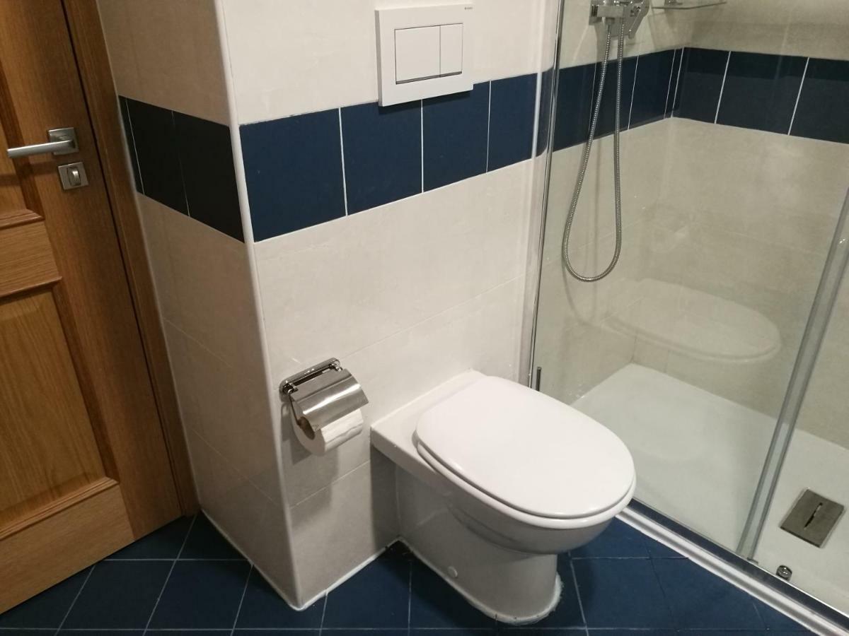 Al Trenino Accomodation Hotel Рим Екстериор снимка