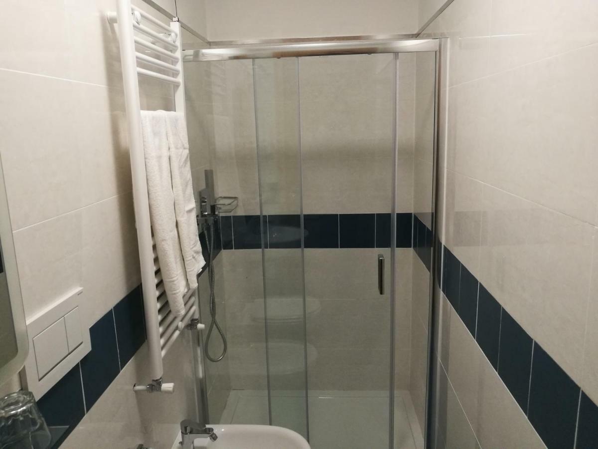 Al Trenino Accomodation Hotel Рим Екстериор снимка