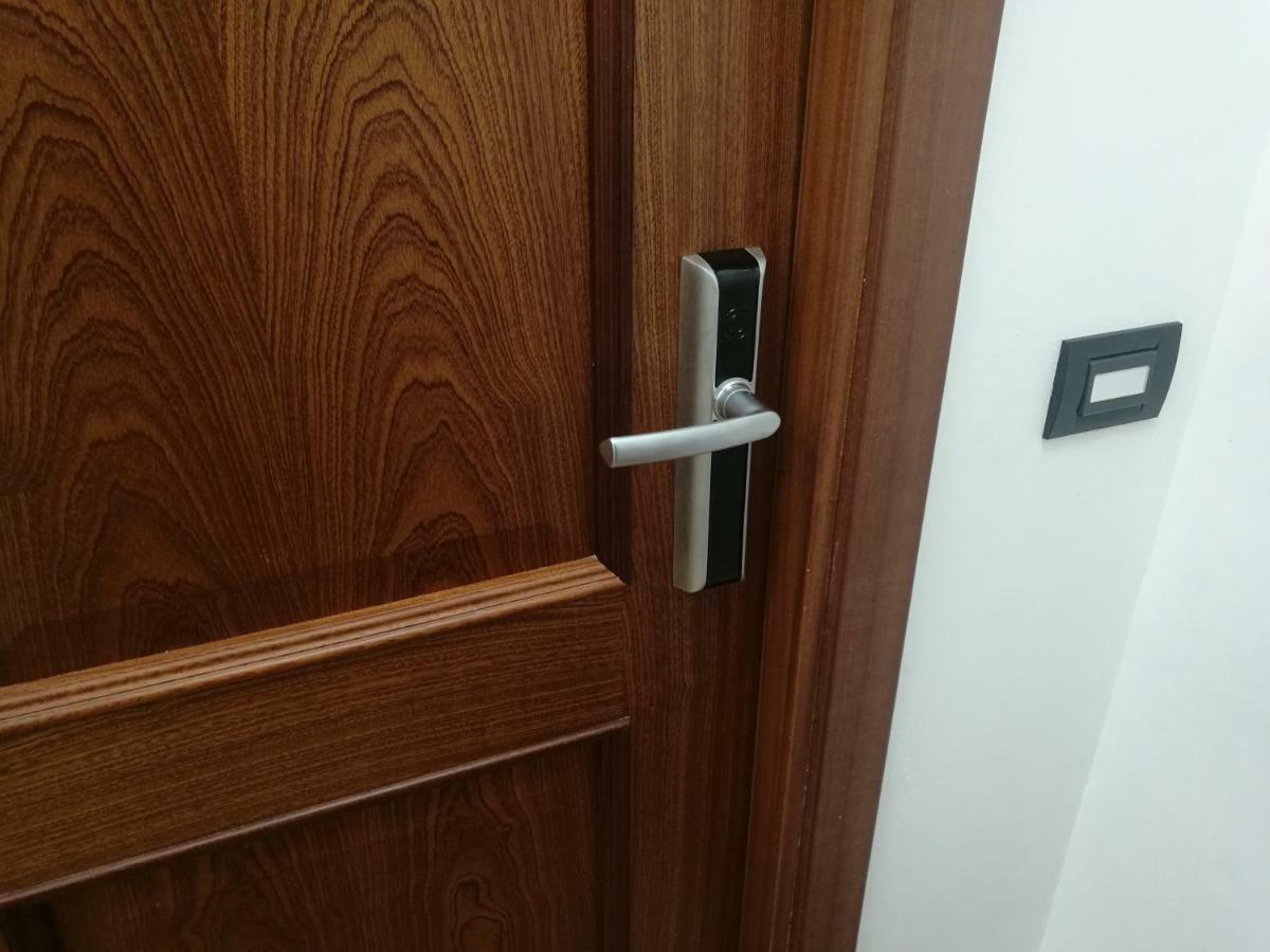Al Trenino Accomodation Hotel Рим Екстериор снимка